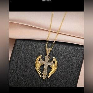 Elegant Angel Cross Pendant Necklace CZ Pendant 18”/20”NEW STUNNING UNISEX NEW
